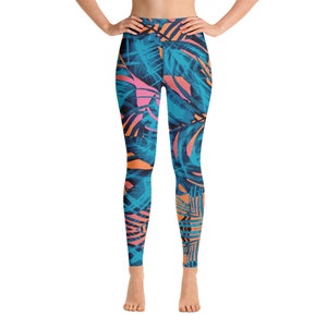 High Waisted Bright Tropical Leaves Yoga Leggings, Colorful Running Leggings, Vibrant Workout Clothes