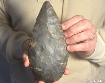 Monstrous Flint Biface: 20.5cm Middle Paleolithic Hand Axe, Plazac Dordogne, dual patina