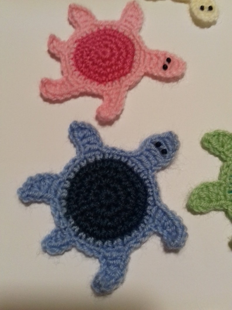 turtles crocheted turtles turtle appliques turtle motif Set of 246810 turtles