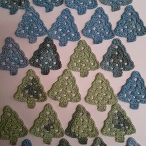 crocheted Christmas trees holiday decorations spruce appliques 100% cotton set of 6 Christmas trees