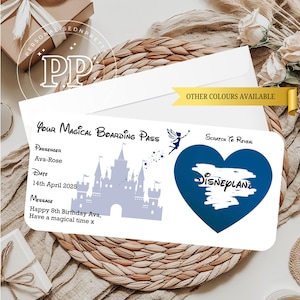 Carte à gratter personnalisée pour parc à thème, cadeau magique pour les fêtes, château de princesse, billet pour les fêtes à gratter pour révéler, voyage d'anniversaire, cadeau surprise