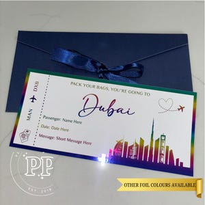 Dubaï - Carte-cadeau personnalisée en aluminium pour toutes les destinations, Billet surprise, 18, 21, 30, 40, 50 ans, Destination surprise, Cadeau de vacances, Escapade en ville