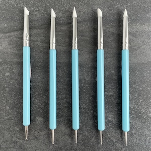 Conjunto de 5 ferramentas de silicone com ponta dupla para modelagem e esferográfica. Ferramentas para esculpir e modelar cerâmica e argila.