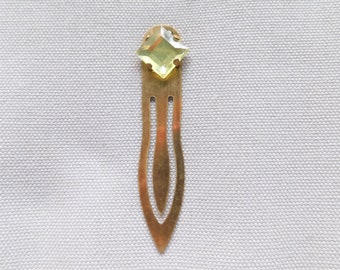 Vintage Gold Bookmark, Green Diamond-Shaped Stone, Reader Retirement Mother's Day Gift, Four-Prong Flat Bezel, Brass, One of a Kind Handmade