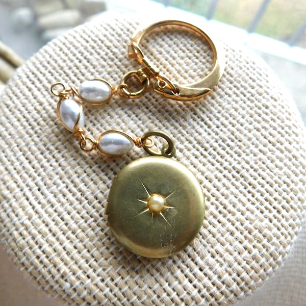 Small Round Gold Locket Key Chain, Vintage, Two Photo, Oval Wired  3 Pearl Chain, Seed Pearl Center, Unique Gift, Solid Brass, One of a Kind