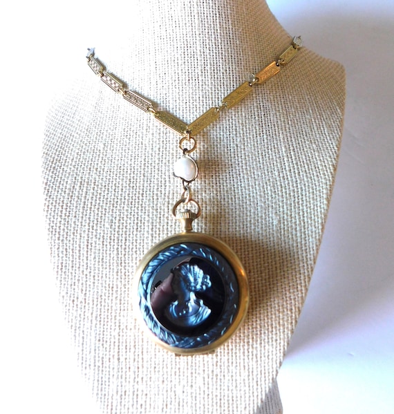 Vintage Long Chain Solid Brass Clock Pendant Necklace Vintage Long Chain Solid Brass Clock Pendant Necklace