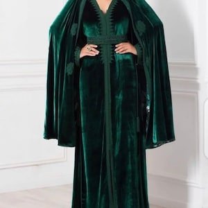 Moroccan Luxury Green Velvet Caftan, Moroccan Embroidered Kaftan 2 Pieces