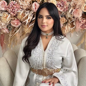 Moroccan White Caftan , Moroccan Embroidered & Hand beaded Kaftan , Wedding Dress , Moroccan Abaya