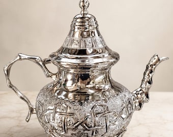 Moroccan Silver Tea Pot, Hand Engraved Arabic Tea Kettle, Gift for Tea Lovers