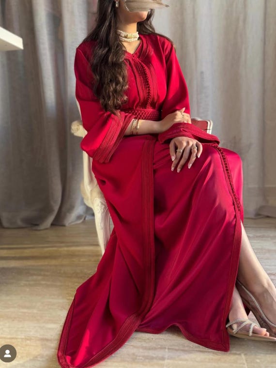 open lace back dress Long Mermaid Square Neckline Satin Open Back Red Prom Dresses