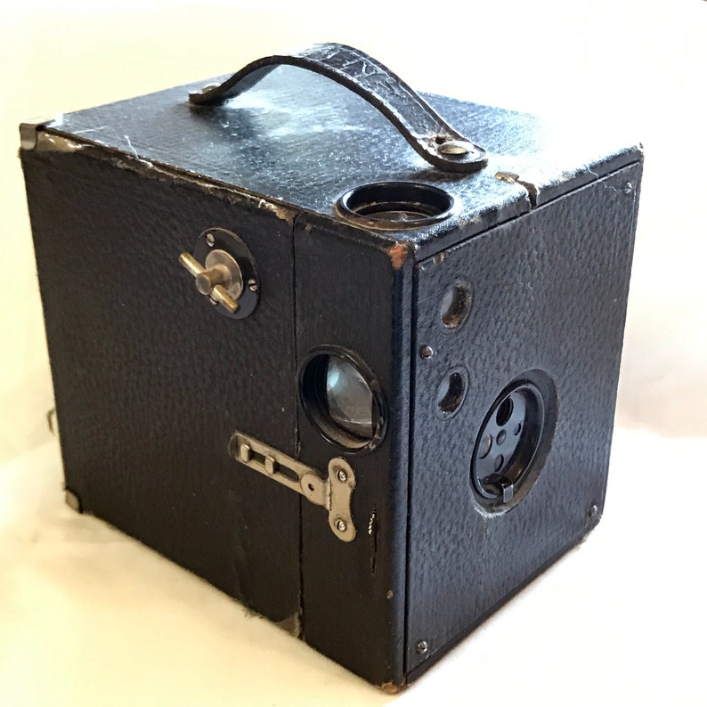 kewpie box camera