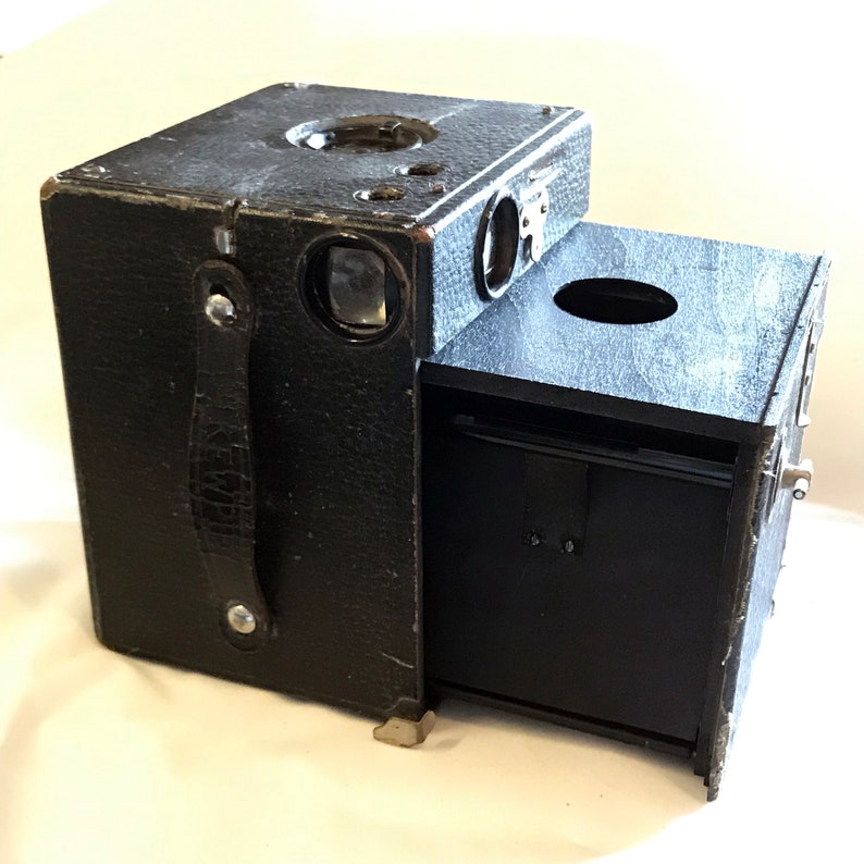 kewpie box camera