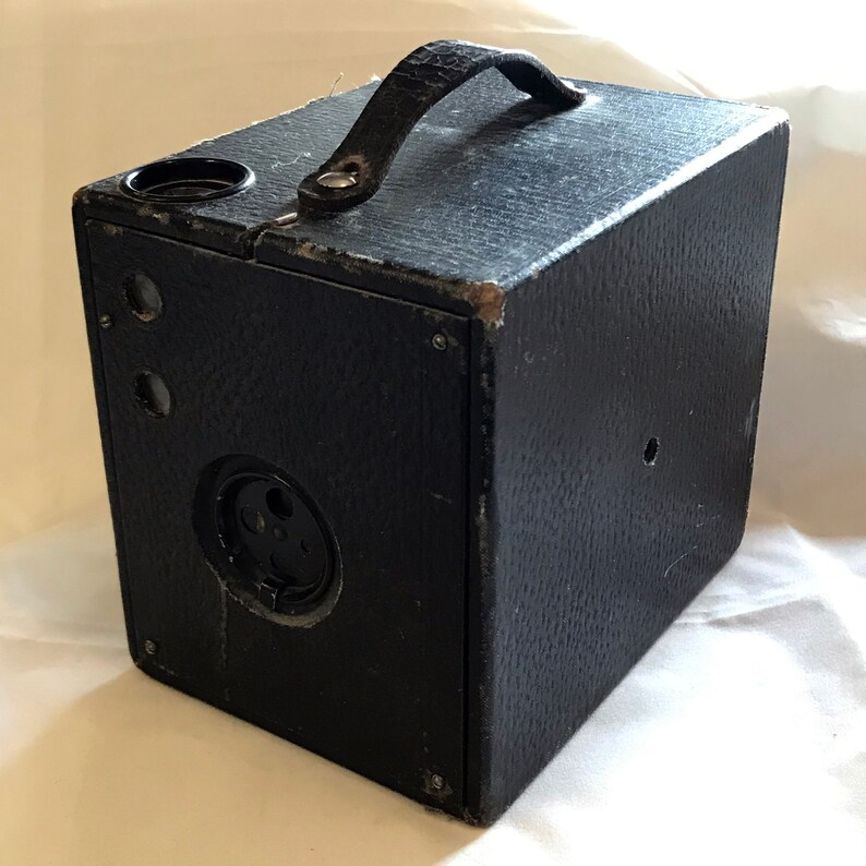 kewpie box camera