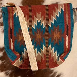 Saddleblanket Purse - Wet your whistle