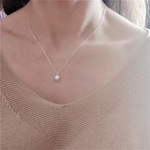 Small Pearl Necklace Bridesmaid 