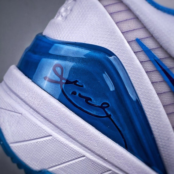 Kobe 4 Draft Day - image 7