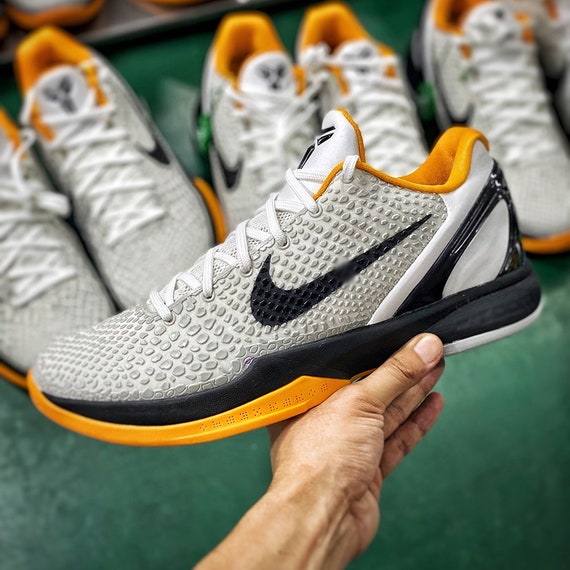Kobe 6 White Del Sol