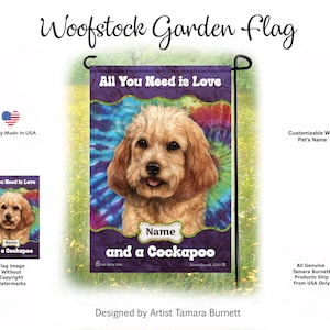 Op de afbeelding: Een rechthoekige tuin vlag met een tie-dye achtergrond in tinten paars, blauw en groen. De vlag toont een portret van een lichtbruine Cockapoo hond, de tekst All You Need is Love, een botvormig naamplaatje en and a Cockapoo.