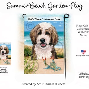 Bernedoodle Sable & White Summer Beach Scene Gartenflagge