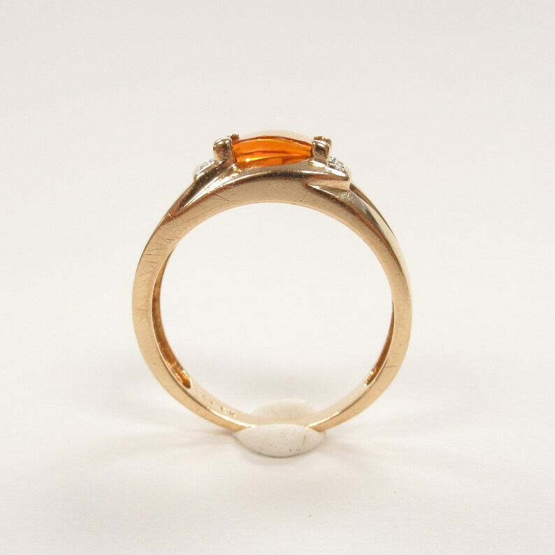 10k 417 gold ring band with natural citrine stone and .01 ctw in diamonds 4.2 grams size 9.25