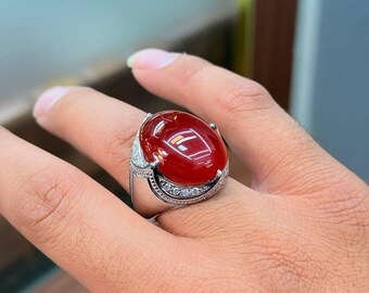 Large Red Agate Cabochon Ring – Statement Silver Ring – Oval Glossy Gemstone – Vintage Style Halo Ring – Bold Unisex Jewelry Gift