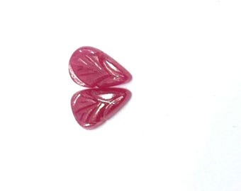 Natural Ruby Carving Pair 2.85 Natural Untreated Hand Craved pear shape jewellery making