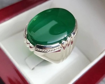 Handcrafted Green Agate Sterling Silver Ring | Men's Statement Gemstone Ring | Bold Green Aqeeq Ring | Unique Gift for Him