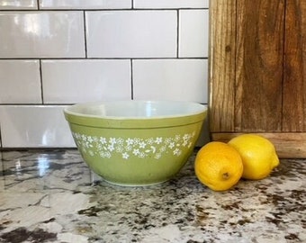 Green Pyrex Spring Blossom Bowl Vintage Mixing Bowl