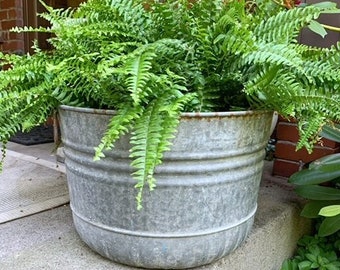 Vintage Galvanized Wash Tub Large Metal Basin Garden Planter