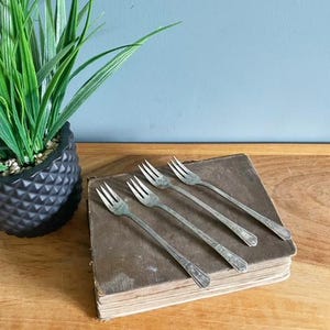Set of 4 Court Silver Plate Cocktail Forks Hostess Gift Idea