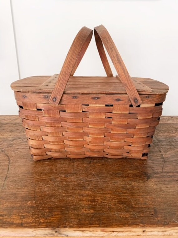Vintage Wood Lidded Picnic Basket Gem