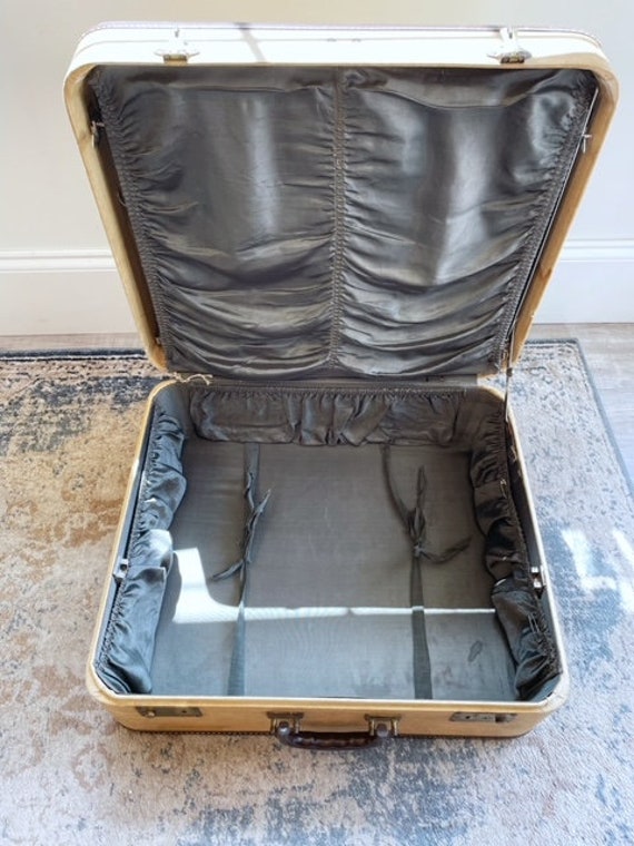 Large Vintage Suitcase Luggage Photo Prop Gem