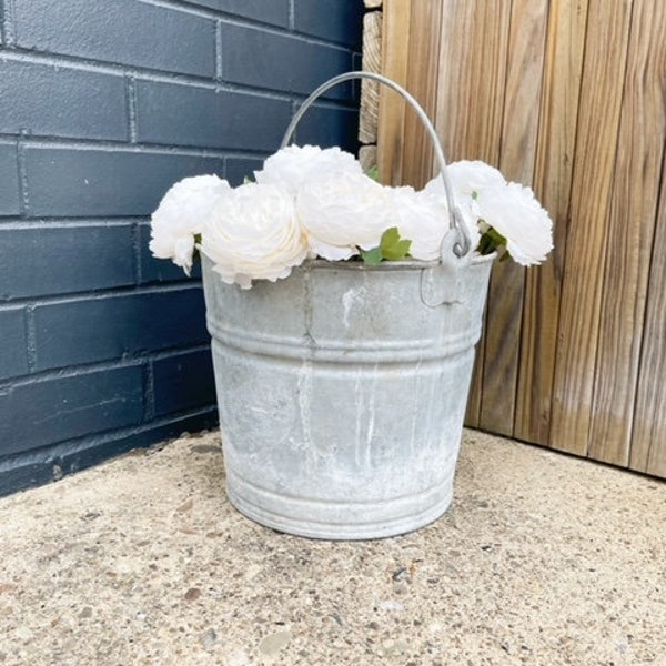 Vintage Metal Farm Bucket Galvanized Garden Bucket Industrial Farmhouse Decor