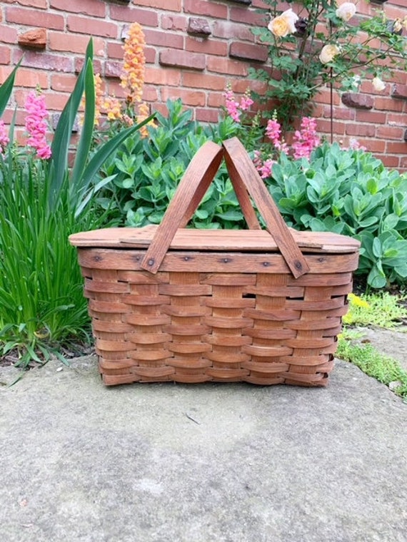 Vintage Wood Lidded Picnic Basket