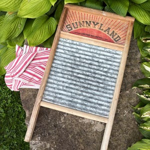Large Vintage Washboard Sunnyland Laundry Scrub Board Laundry Room Decor