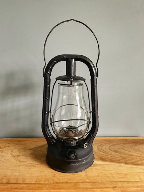 Vintage Dietz Monarch Lantern Black Metal Oil Railroad