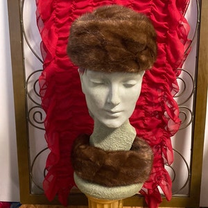 Vintage 1950s Mink Fur Pill Box Hat & Scarf