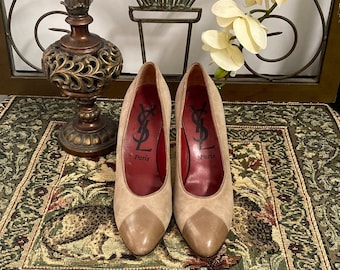 Vintage 1980s Diseñador Yves Saint Laurent Bombas de Gamuza
