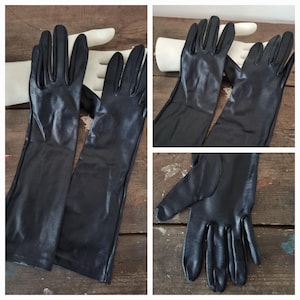Black Elegant Vintage Evening Gloves Size 6 for Timeless Glamour