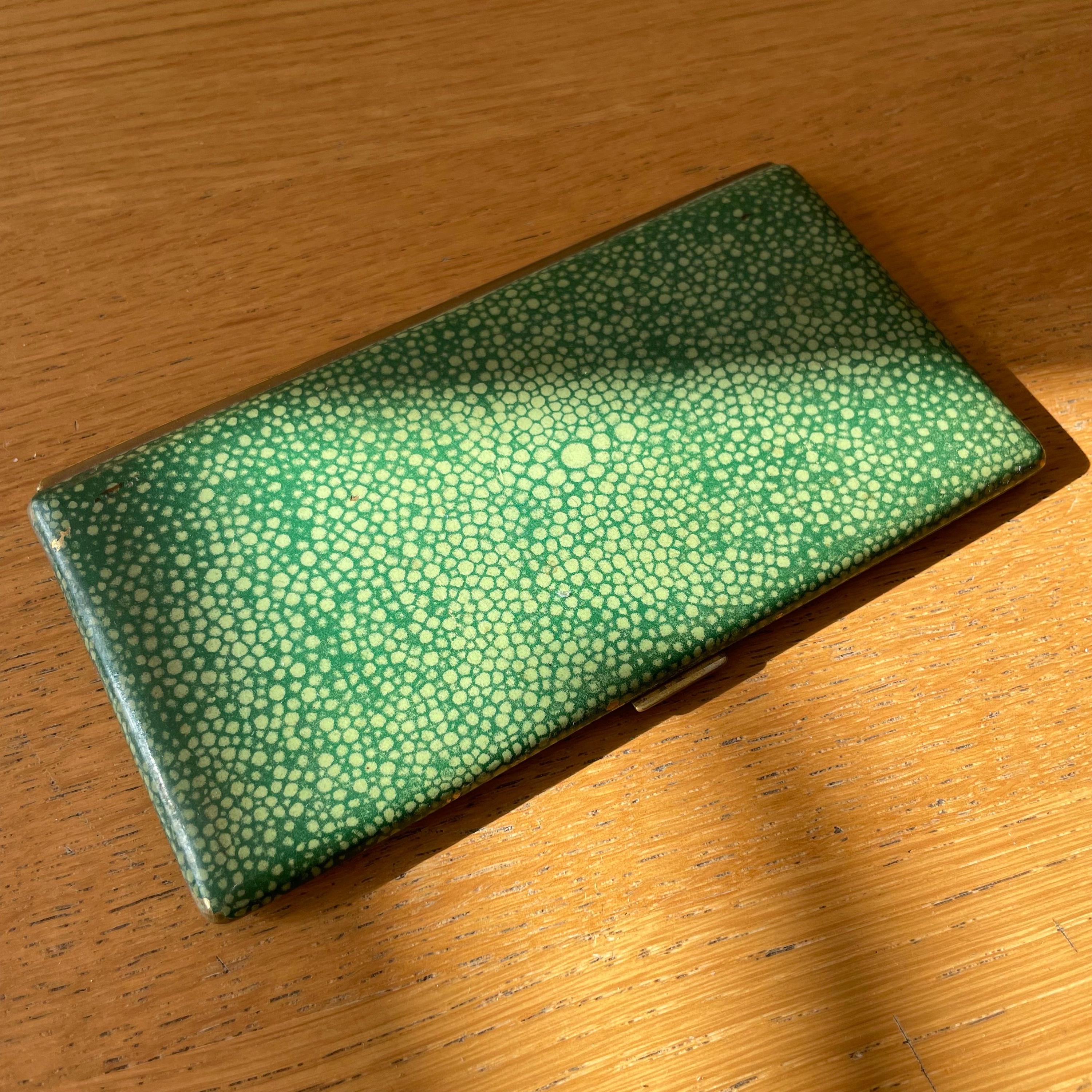 branded cigarette case Cigarette Case OR Card Holder - Cigarette Artwork, American Cigarettes, Tobacco Case, Cigarette Case, Business Card, ID Holder branded cigarette case Cigarette Case OR Card Holder - Cigarette Artwork, American Cigarettes, Tobacco Case, Cigarette Case, Business Card, ID Holder
