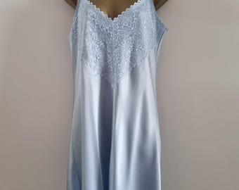 Slip Vintage Baby Blue Lace Detail Front V Neck Dress Mini