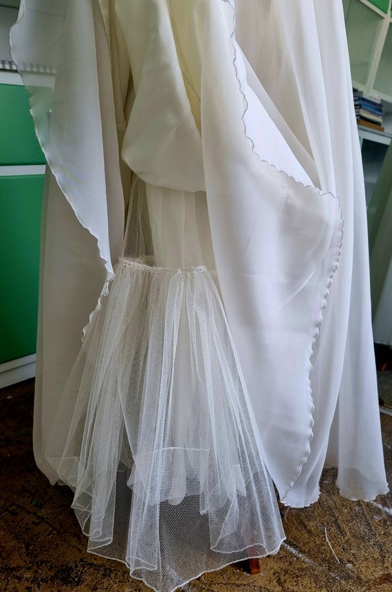 The Betty Wedding Dress. Vintage Handmade Oceanna… - image 7