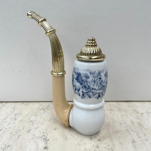 Vintage Avon 1970s Dutch Pipe Tai Winds Aftershave Lotion Bottle