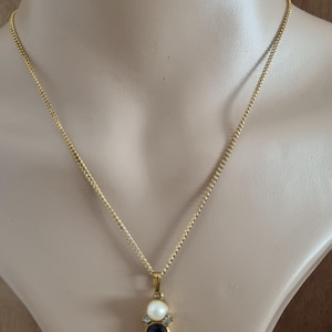 Vintage Halskette Gold Ton Cubic Zirkonia, Keyes, blaues Glas, Faux Perle Kostüm