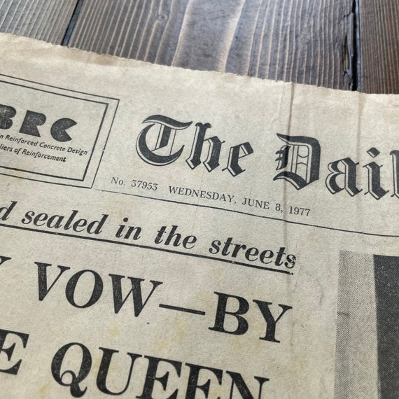 Vintage Antique Original The Daily Telegraph News… - image 4