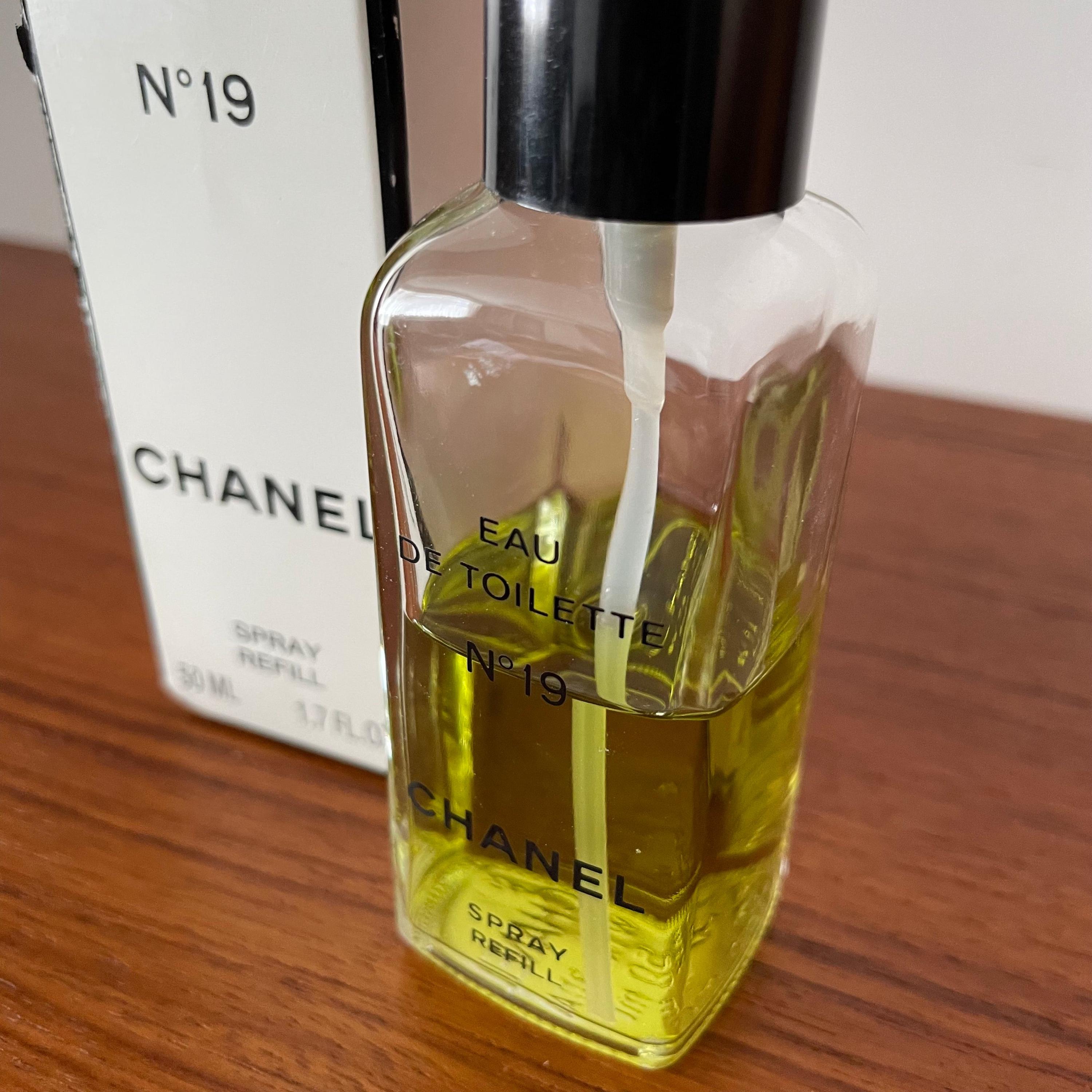 シャネル No.19 50ml vintage Vintage No 19 Chanel Paris Eau De Parfum Spray Refill 50ml