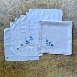 Vintage Tablecloth and Placemat Set with Cornflower Embroidery