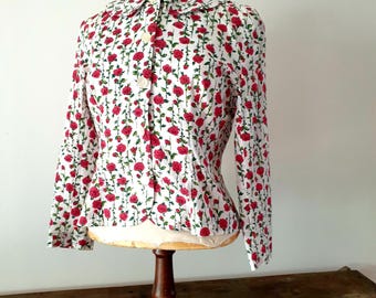 Vintage Red Rose Jacket for Timeless Elegance and Style