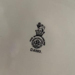 Vintage Royal Doulton The Mayor Plate D.66283 Made in England