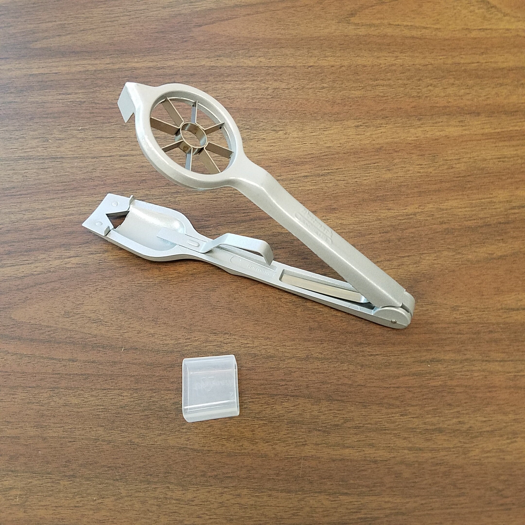 Radish Rose Cutter. Decorating Tool. Garnish Tool. Make Beautiful